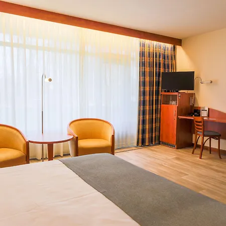Fletcher Hotel-restaurant De Reiskoffer 4*