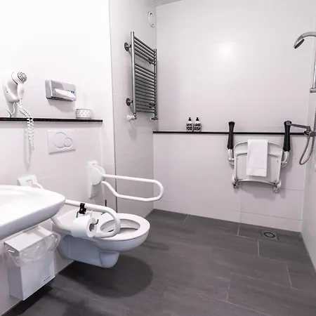 Fletcher Hotel-restaurant De Reiskoffer 酒店 4*