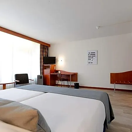 Fletcher Hotel-restaurant De Reiskoffer 4*