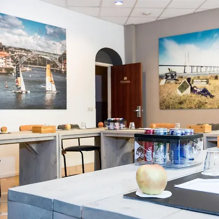 Fletcher Hotel-restaurant De Reiskoffer 波塞霍夫