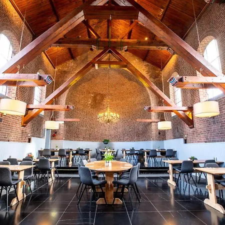 Hotel Fletcher Hotel-restaurant De Reiskoffer 4*