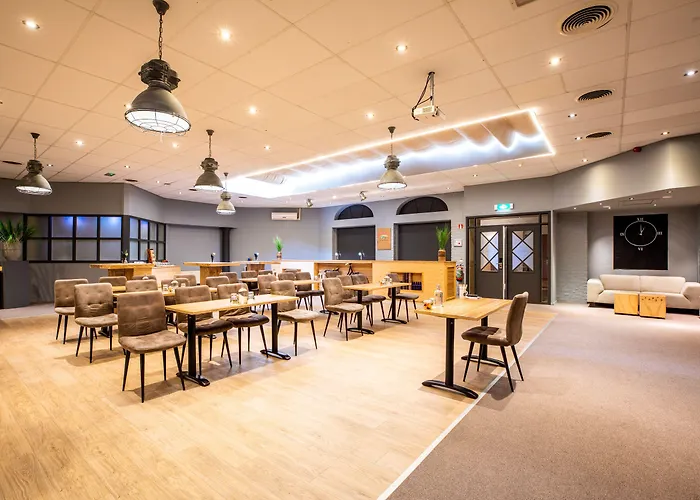 Hotell Fletcher Hotel-restaurant De Reiskoffer 4*