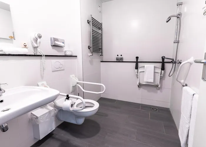 Fletcher Hotel-restaurant De Reiskoffer Hotel 4*