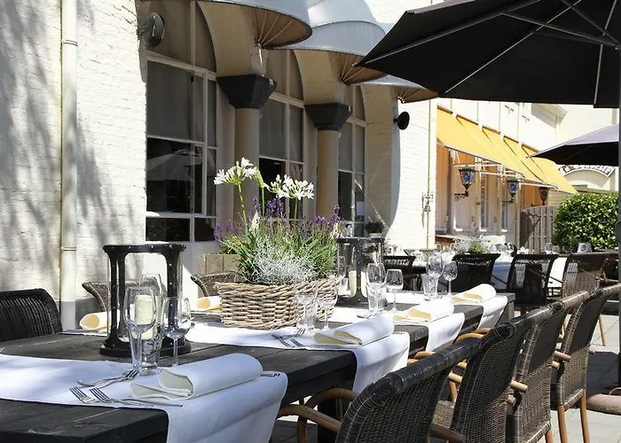 Fletcher Hotel-restaurant De Reiskoffer 4* Bosschenhoofd
