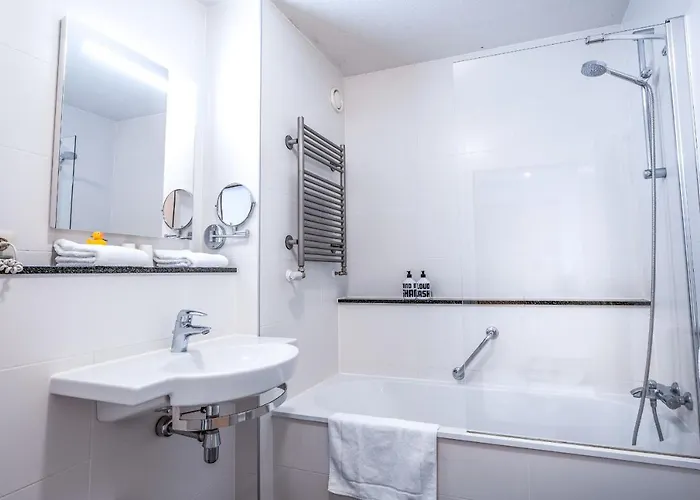 Fletcher Hotel-restaurant De Reiskoffer Hotel