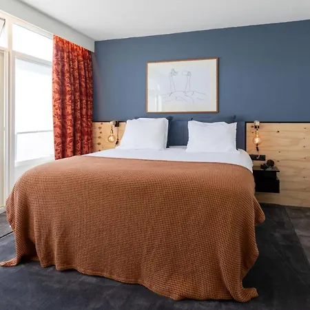 Fletcher Hotel-restaurant De Reiskoffer Отель