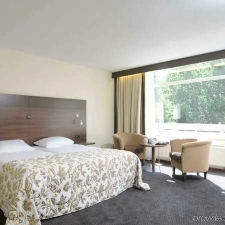 Fletcher Hotel-restaurant De Reiskoffer Hotel 4*