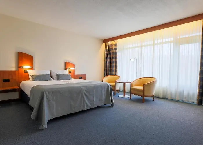 Fletcher Hotel-restaurant De Reiskoffer 4*