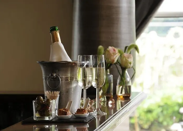 Fletcher Hotel-restaurant De Reiskoffer ホテル