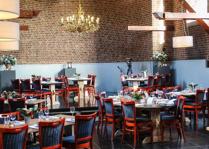 Fletcher Hotel-restaurant De Reiskoffer ホテル 4*